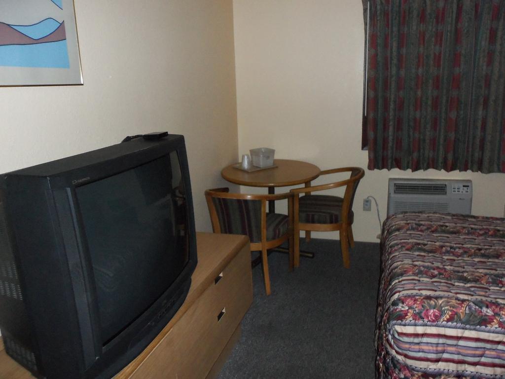 Glenview Motel Дюбюк Екстер'єр фото